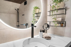 Modern apartment with free parking